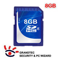 כרטיס זיכרון SD בנפח גדול של 8GB