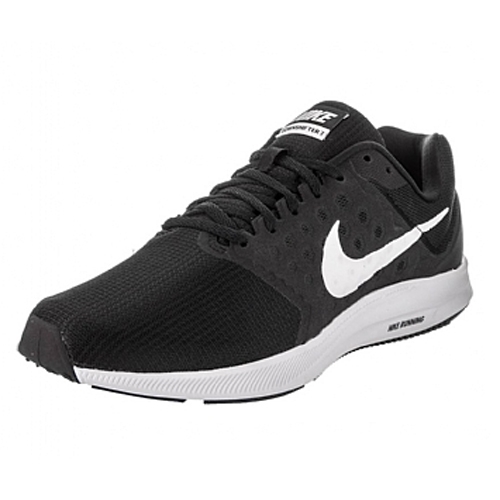 נעלי ריצה גברים Nike בצבע שחור Downshifter 7