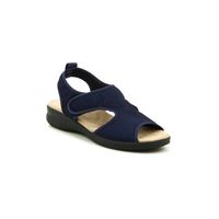 סנדלים שטוחים עם רצועת מקסי