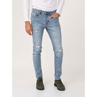 ג'ינס סופר קול עם קרעים