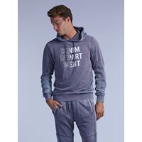 ג'ינס סקיני צמוד עם שפשופים בברכיים