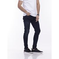 ג'ינס כהה עם קרעים פרומים