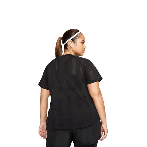 חולצת טישירט Nike לנשים דגם Glam (Plus Size)