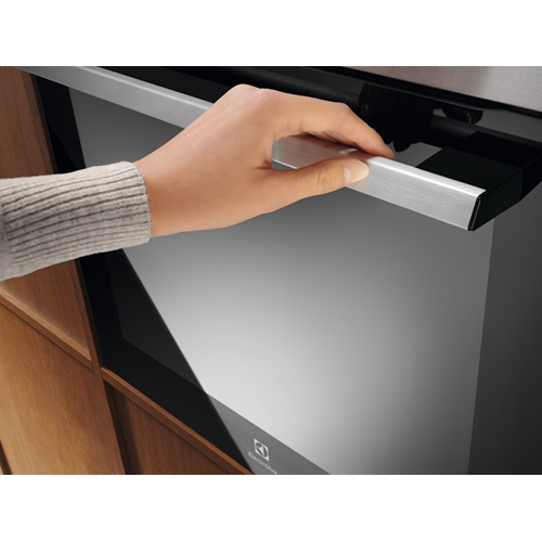 תנור פירוליטי רב תכליתי 71 ליטר Electrolux EOP6401