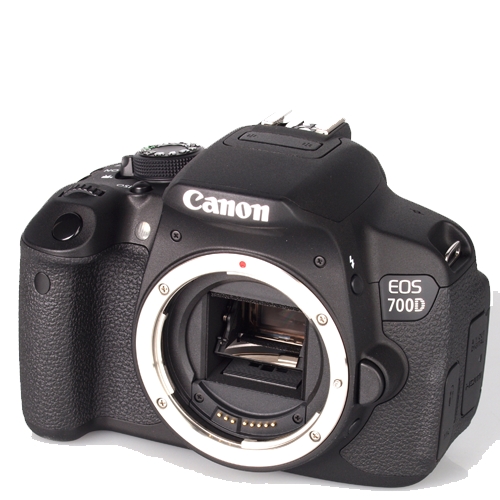 CANON EOS 700D+ Sigma 18-300mm
