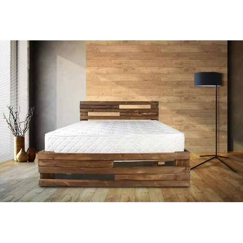 מיטה זוגית עשויה עץ אורן מלא חזק וטוב עם מזרון