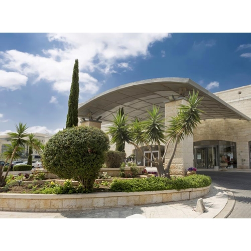 2 לילות בגולדן קראון העיר העתיקה נצרת חג המולד