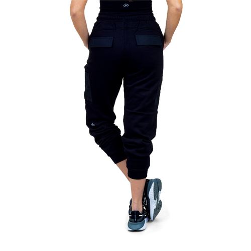 מכנס טרנינג Alo Yoga לנשים דגם Cargo Jogger