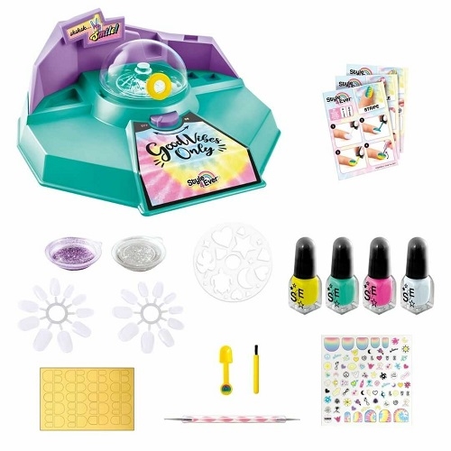 סטודיו קישוטי ציפורניים וקעקועים CANAL TOYS