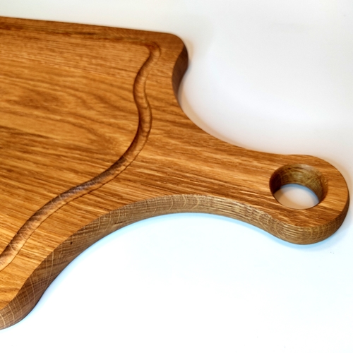 קרש חיתוך 24x40 ס''מ מעץ אלון עם ידית