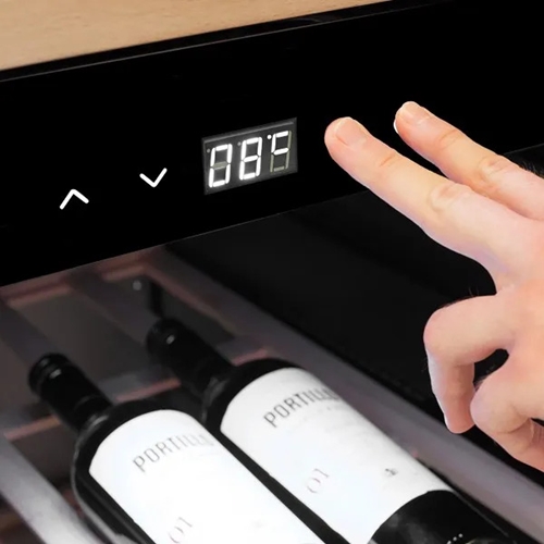 מקרר יין 24 בקבוקים CASO WINEEXCLUSIVE24SMART