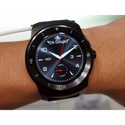 LG G watch R שעון חכם בעל מעבד 4 ליבות