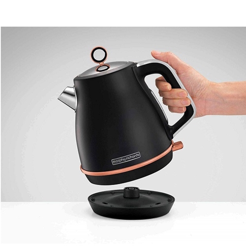 קומקום חשמלי שחור Morphy Richards דגם 104414