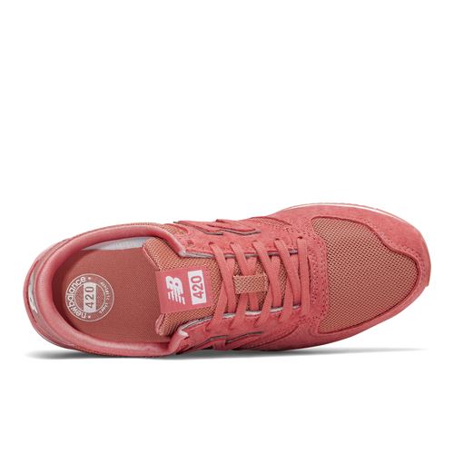 נעלי סניקרס אופנתיות של New Balance לנשים