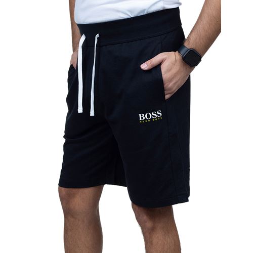 מכנסי שורט HUGO BOSS לגבר דגם Essential