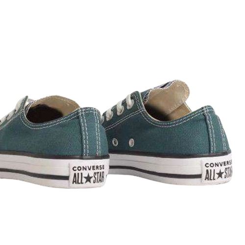 נעלי סניקרס Converseלילדים דגם Chuck Taylor