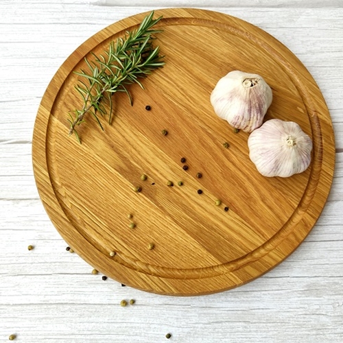 קרש חיתוך 30 ס''מ עגול מעץ אלון