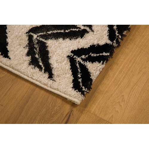 שטיח איכותי בעל עיצוב ייחודי ואופנתי ביתילי