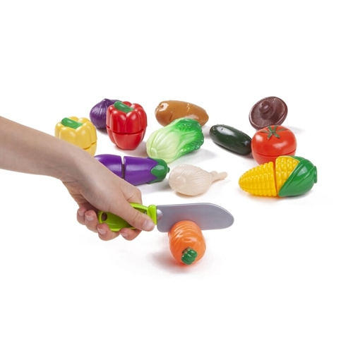 סט משחק לילדים מפלסטיק- מגש עם מגוון ירקות וסכין
