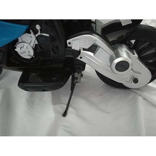 אופנוע ממונע לילדים BMW S1000 RR 12V