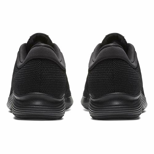 נעלי ריצה Nike לגברים דגם Revulution 4