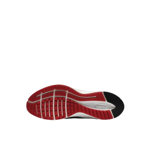 נעלי ריצה Nike לגברים דגם Quest 3
