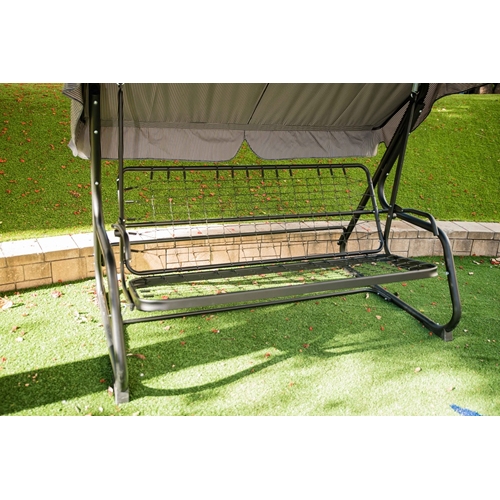 נדנדה מפוארת לגינה דגם FAMILY תוצרת איטליה