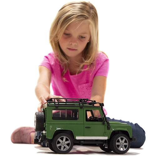 ג'יפ טיולים ירוק Land Rover עם מוט לשליטה בהגה