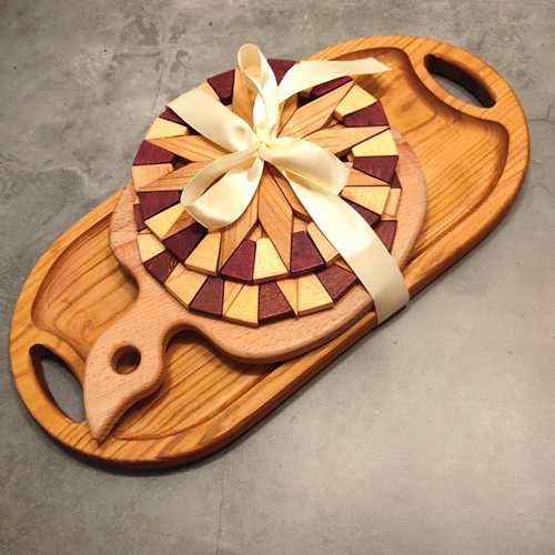 מארז מגש עץ + קרש חיתוך ותחתיות ECOSALL