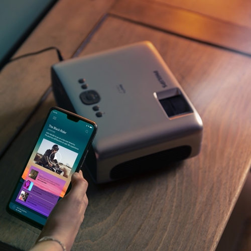 מקרן ביתי Full-HD עם Android TV