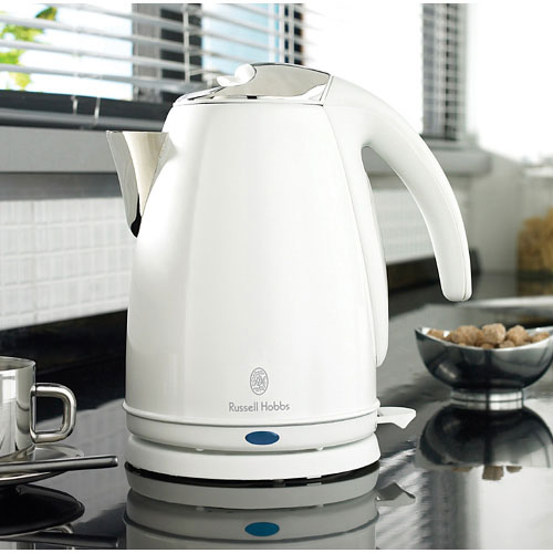 קומקום נירוסטה 3000W לבן RUSSELL HOBBS