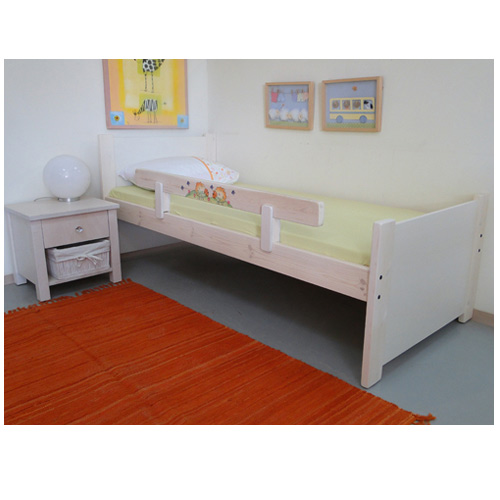 מיטת ילדים מעץ אורן מלא GLAMER DESIGN