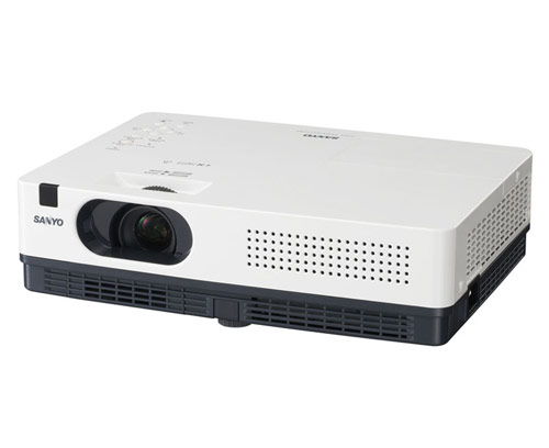 מקרן Sanyo 2200ANSI דגם:PLC-XW200