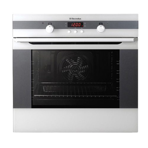תנור אפייה בנוי טורבו Electrolux דגם EOB63100