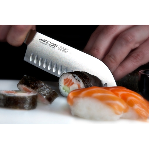 סכין לשף סנטוקו באורך 18 ס"מ עם חריצים ARCOS