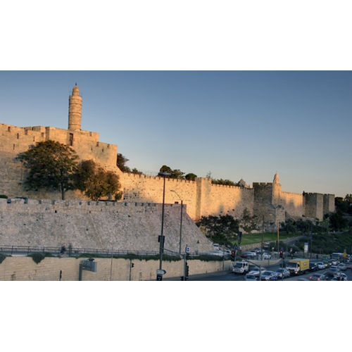 חוגגים סוכות בירושלים