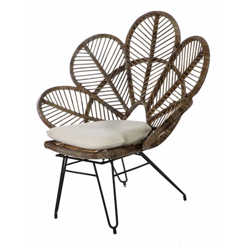 כורסא מעוצבת במראה ייחודי עשויה רטאן טבעי ביתילי
