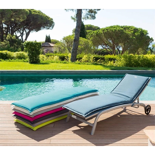 מזרון מפנק מבד למיטות שיזוף במגוון צבעים