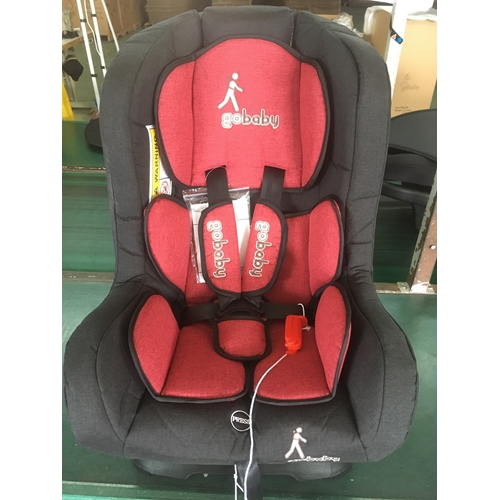 כסא בטיחות קומפורט אדום שחור