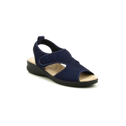 סנדלים שטוחים עם רצועת מקסי