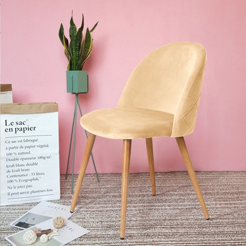 כיסא מרופד קטיפה לפינת אוכל דגם מדריד