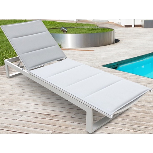 מיטת שיזוף טיפאני צבע לבן מבית SUNRISE