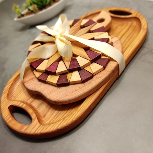 מארז מגש עץ + קרש חיתוך ותחתיות ECOSALL