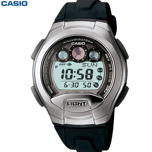 שעון יד דיגיטאלי עם זיכרון פנימי CASIO