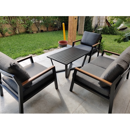 מערכת ישיבה מאלומיניום דגם NAICE מבית H.KLEIN