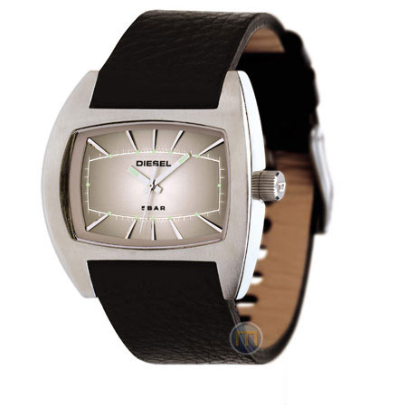 שעון יד אנלוגי UNISEX בעיצוב רטרו DIESEL